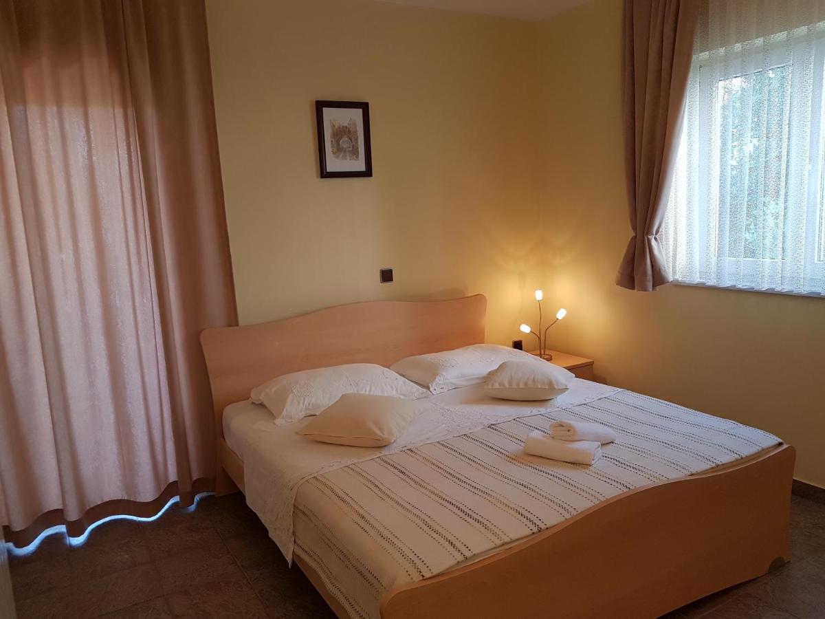 Cosy Villa Near The Beach Zadar Exterior photo